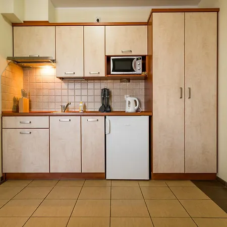 Villa Martii - Komfortowe Apartamenty Z Aneksami Kuchennymi - Spokojna Okolica, Blisko Plazy Проживание в семье Владыславово