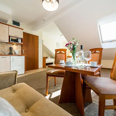 Martii - I Z Aneksami Kuchennymi בית אירוח