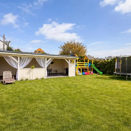 Martii - Family & בית אירוח