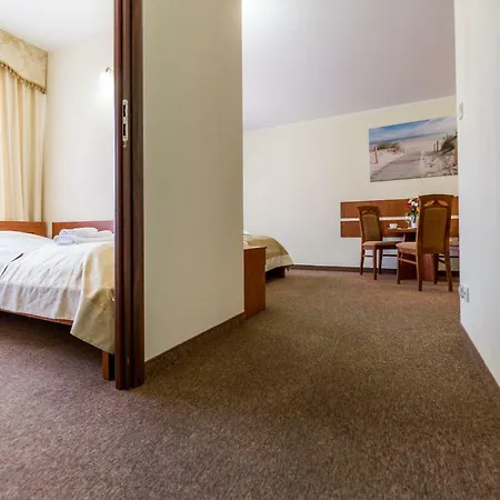 Martii - I Z Aneksami Kuchennymi בית אירוח *