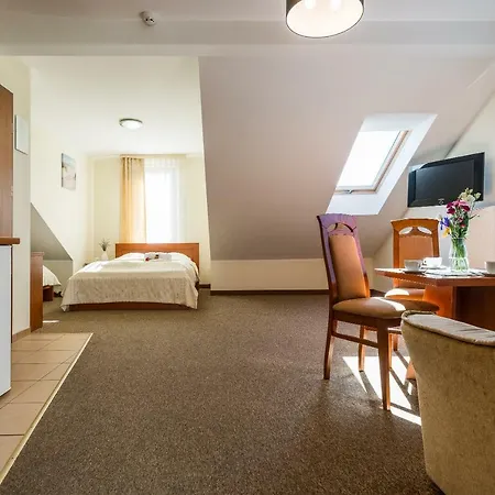 Habitación en casa particular Villa Martii - Family Rooms & Apartments