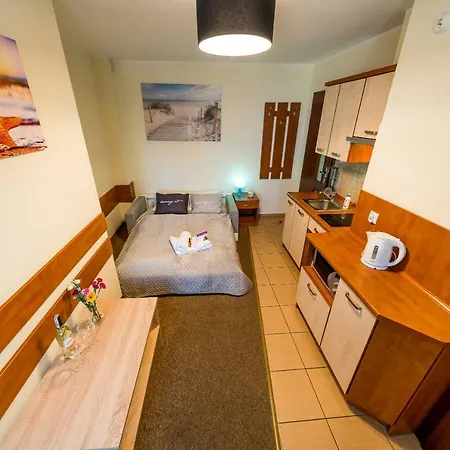 Villa Martii - Family Rooms & Apartments *