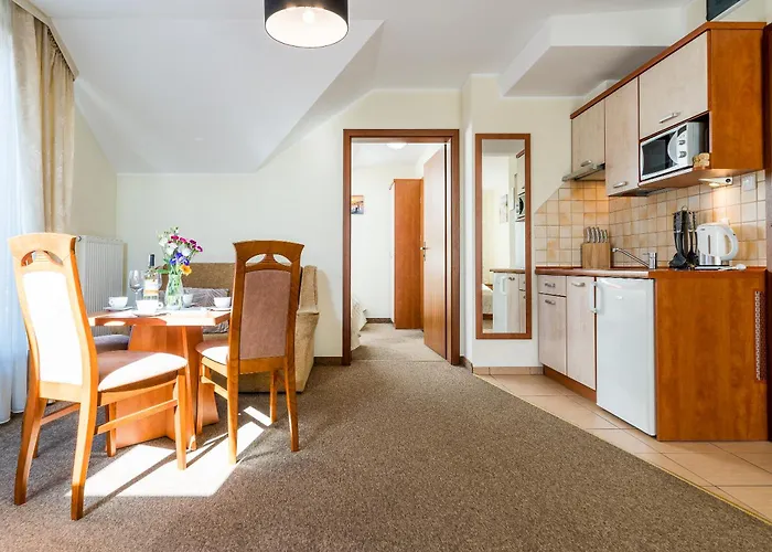 בית אירוח Martii - Family & *