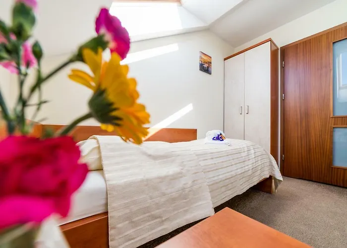 Martii - Family & בית אירוח